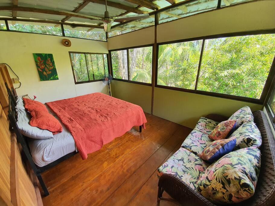 Cabina Gan Eden - Walking Distance From River Portalon Exterior photo